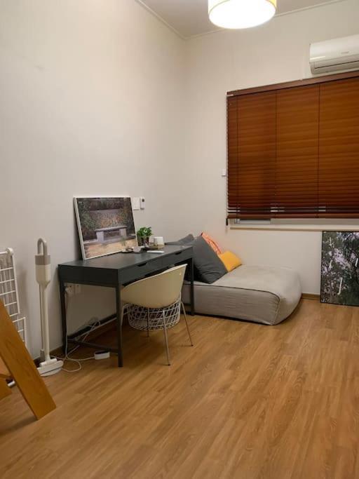 Apartment Soulful Shelter In Hannam